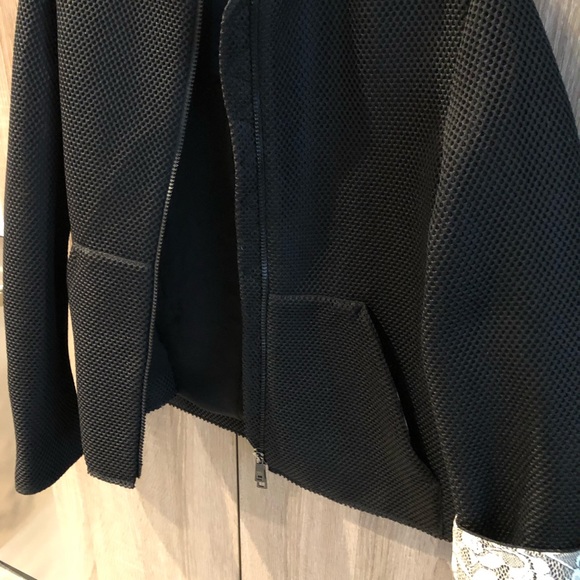 Jacket - - Picture 6 of 7